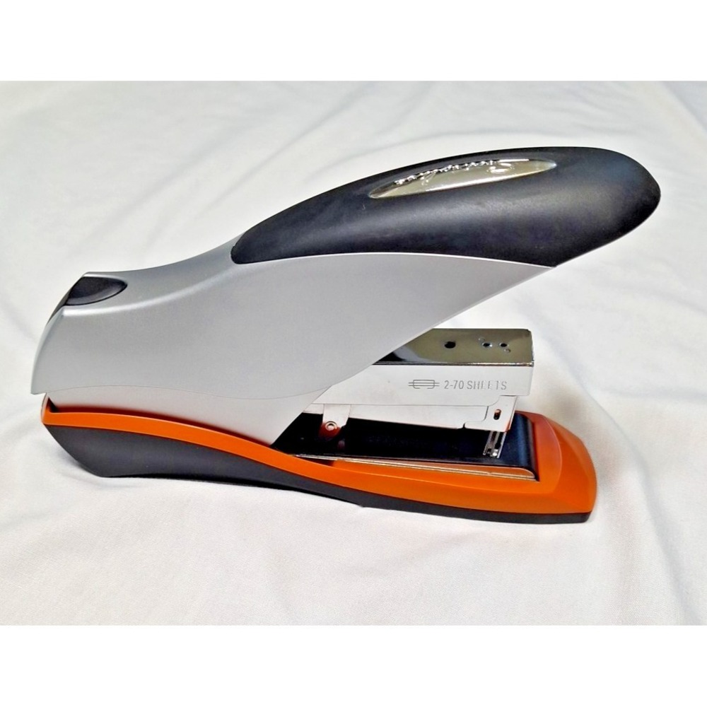 Swingline Optima 8767X Heavy Duty Stapler W/Optima Staples 2-70 Sheets Easy